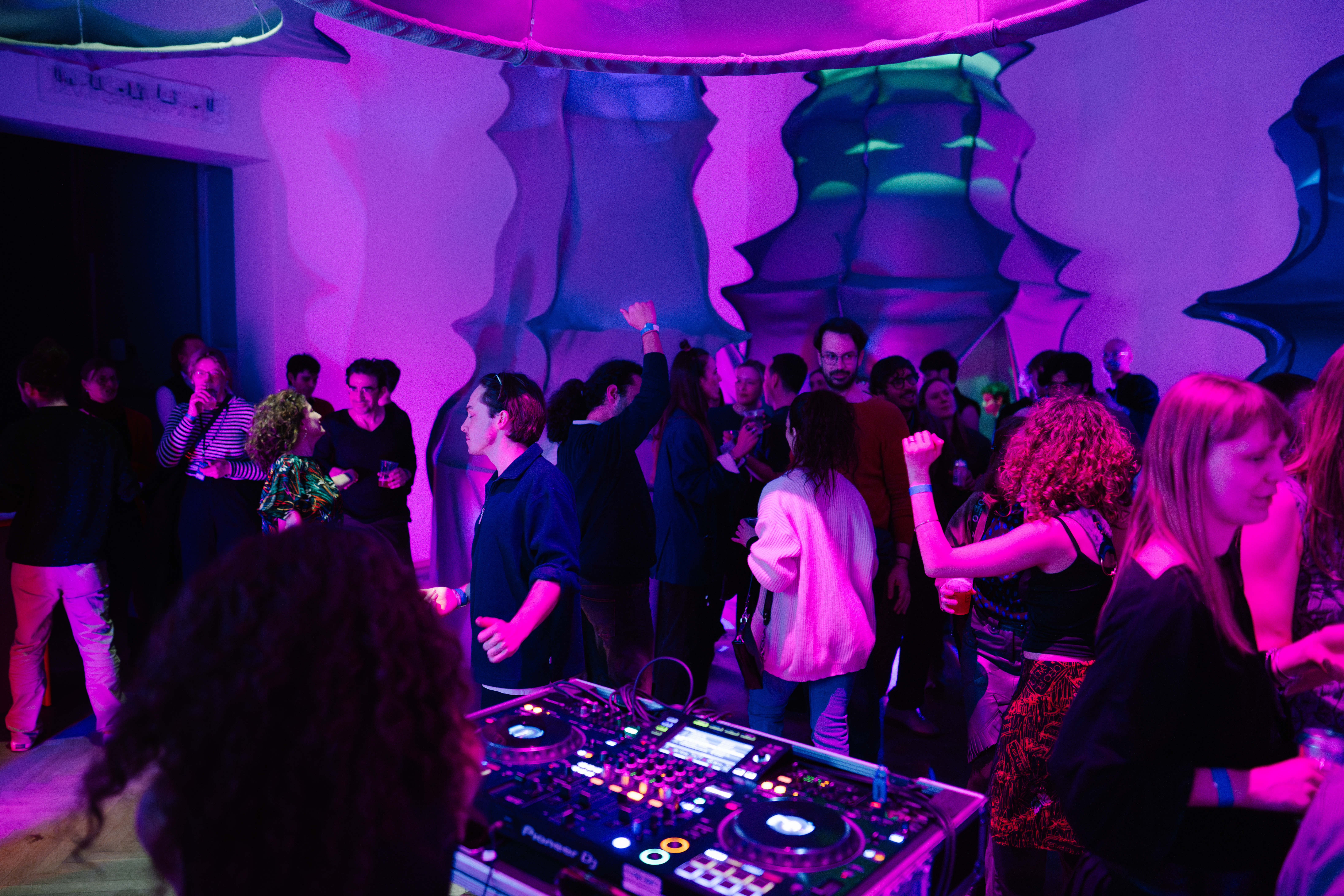 14032026_CPHDOX_Aabningsfest_KathrineThude-22.jpg