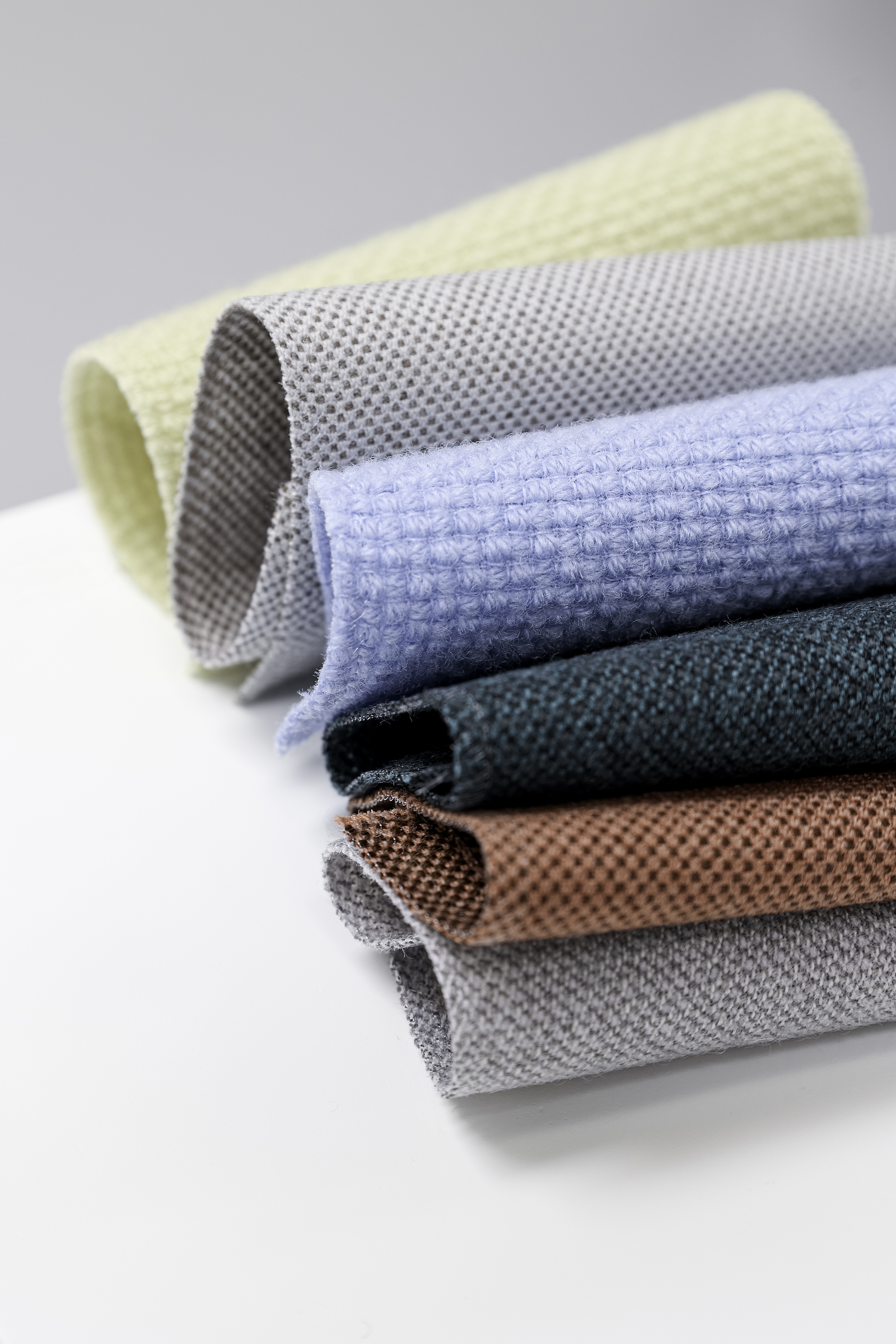 Mixed Fabrics Frontpage Storytelling V2