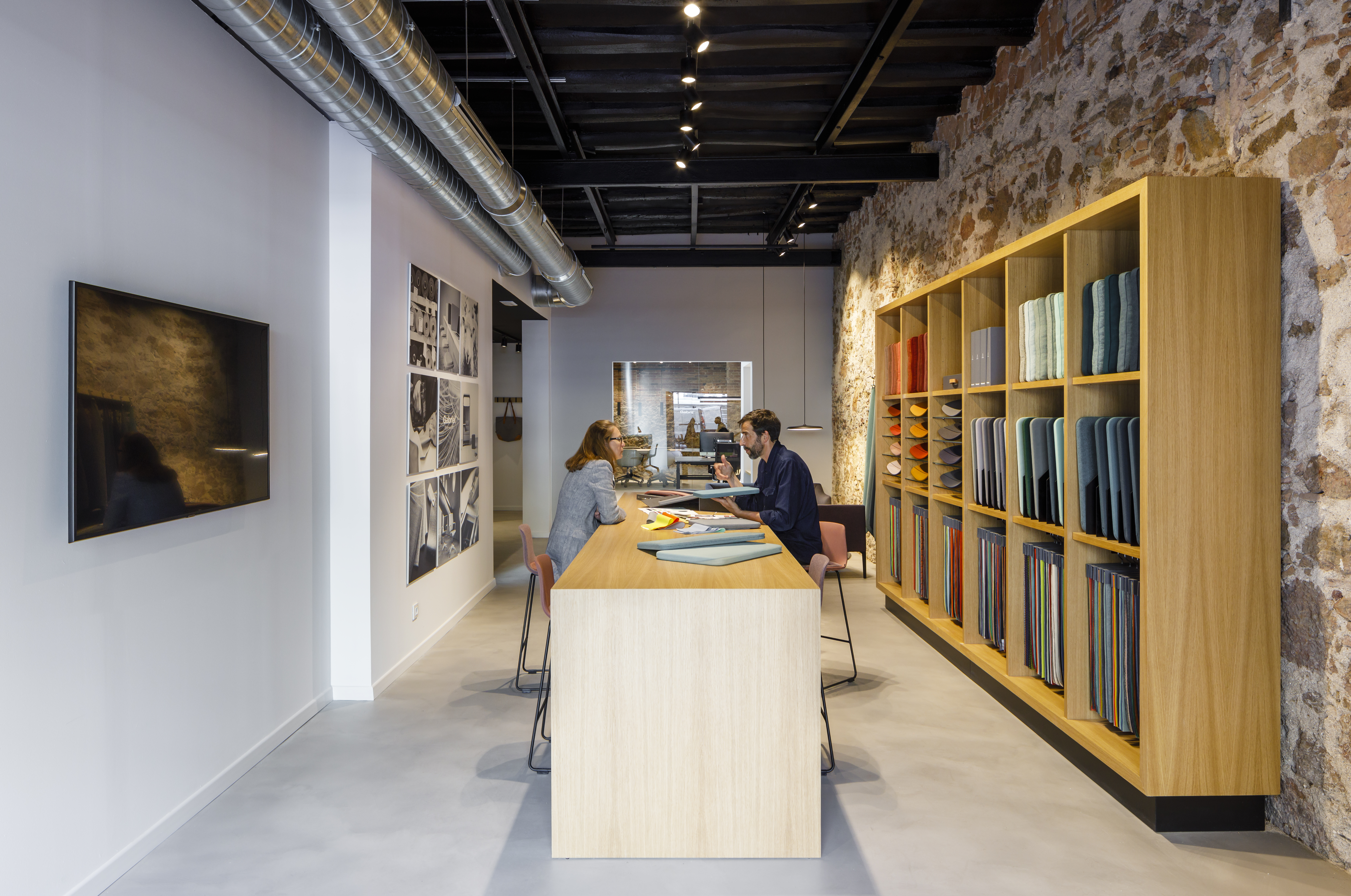 Barcelona showroom 5